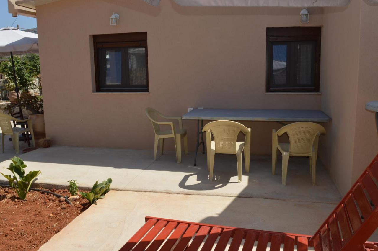 Holiday home Joy's House Kato Gouves